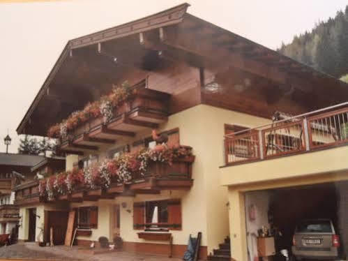Landhaus Taxach Saalbach-Hinterglemm Exterior photo